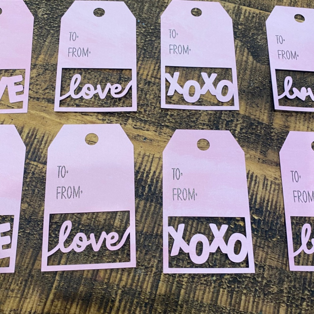 Valentine Gift Tags Set of 16/Hearts Love XOXO Gift Tags - Picture 4 of 7
